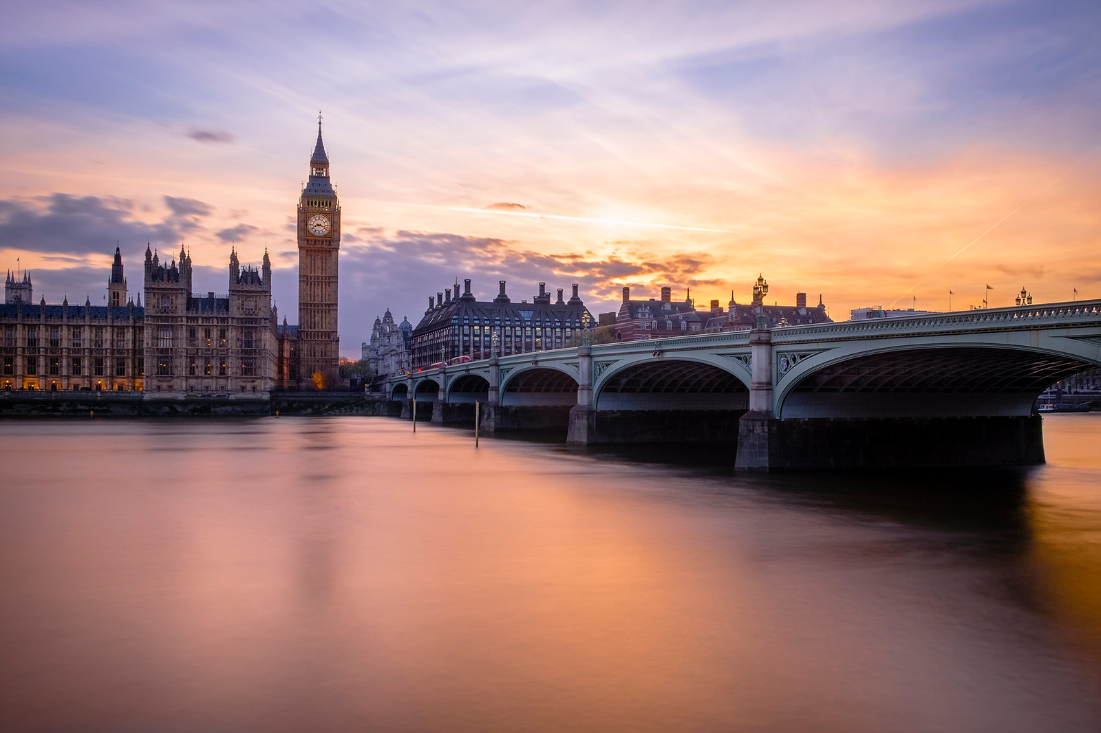 westminster-bridge-literature-in-england-2018